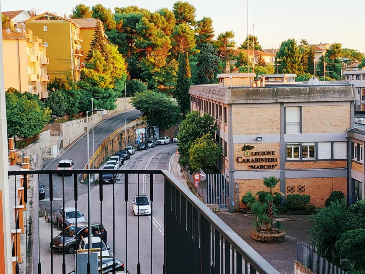 Appartamento Vado al cento Ancona Esterno foto